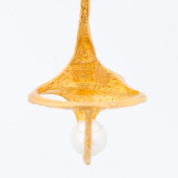 KORVAKORUT, viljellyt helmet, 14K kultaa. Lapponia 1994.