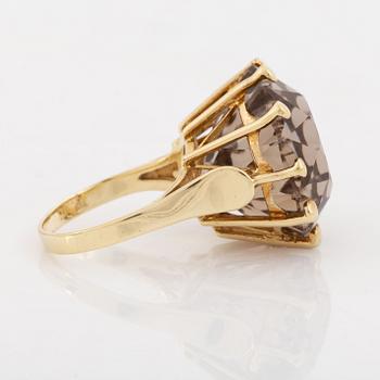 14K gold and smoky quartz ring.