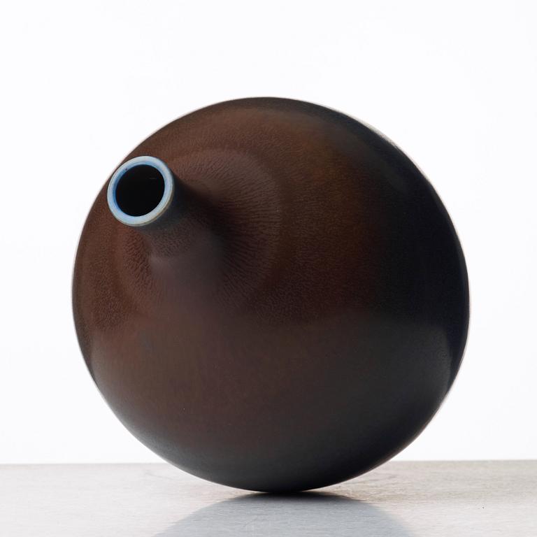 Berndt Friberg, a stoneware vase, Gustavsberg studio, Sweden 1967.