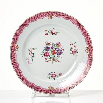 Tallrikar, sex stycken, kompaniporslin. Qingdynastin, Qianlong (1736-95).