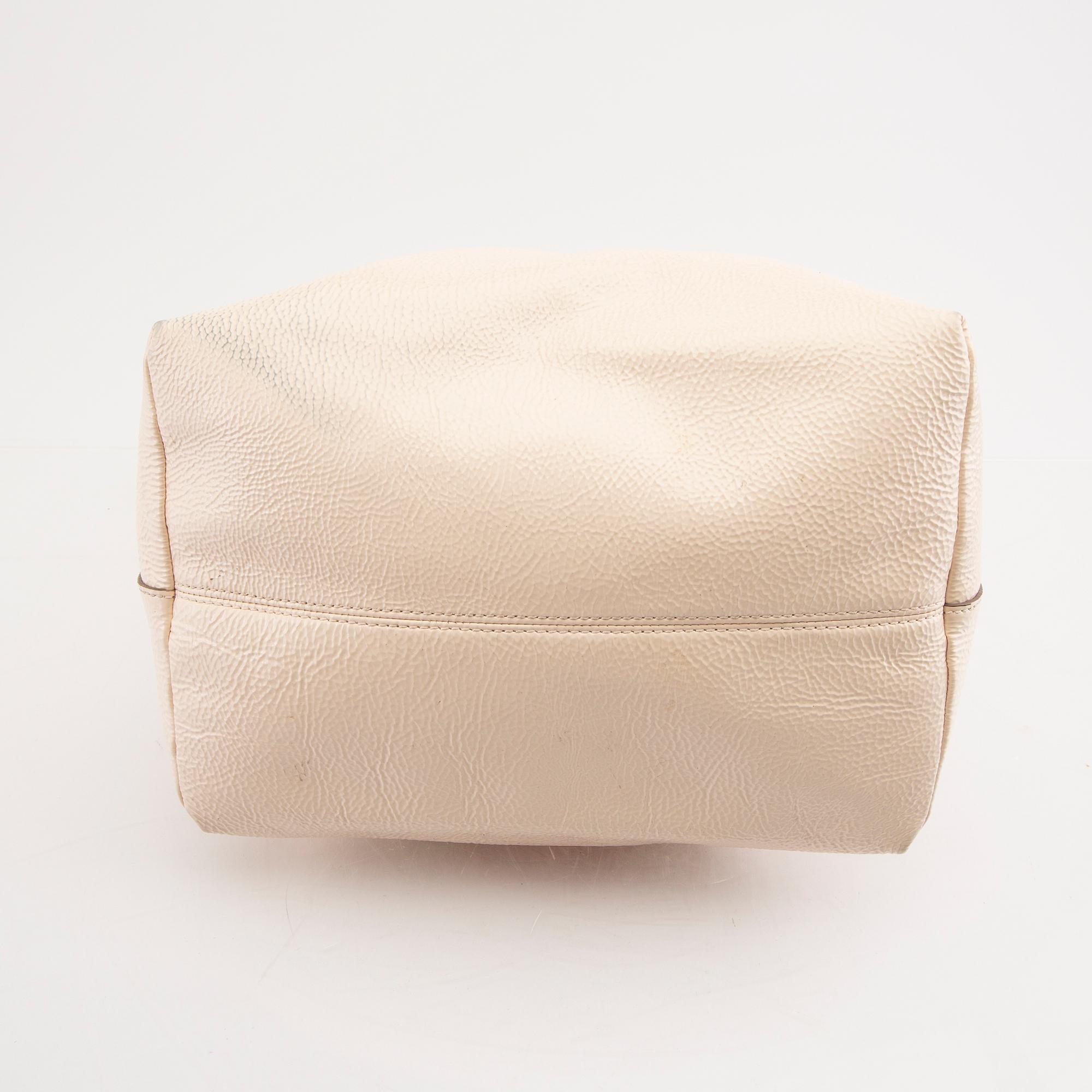 Mulberry Bella Hobo marshmallow white" handbag.