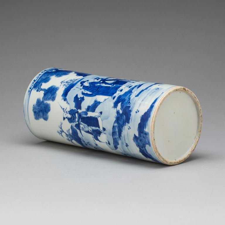 PENSELVAS, porslin, Kina, 1800/1900-tal.