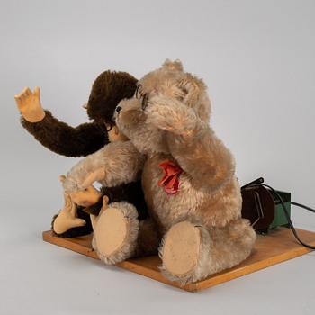 A Schuco display set with monkey and bear, Germany mid 20th century.