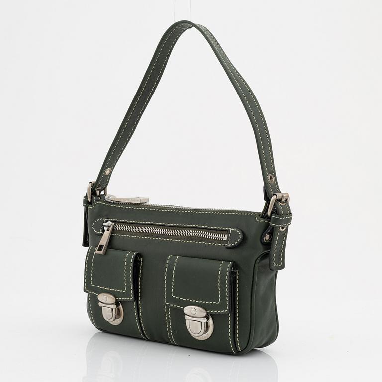 Marc Jacobs, a green leather 'New Cammie' handbag.