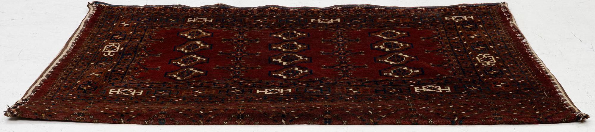 Matta, Chuval, ca. 166 x 100 cm.