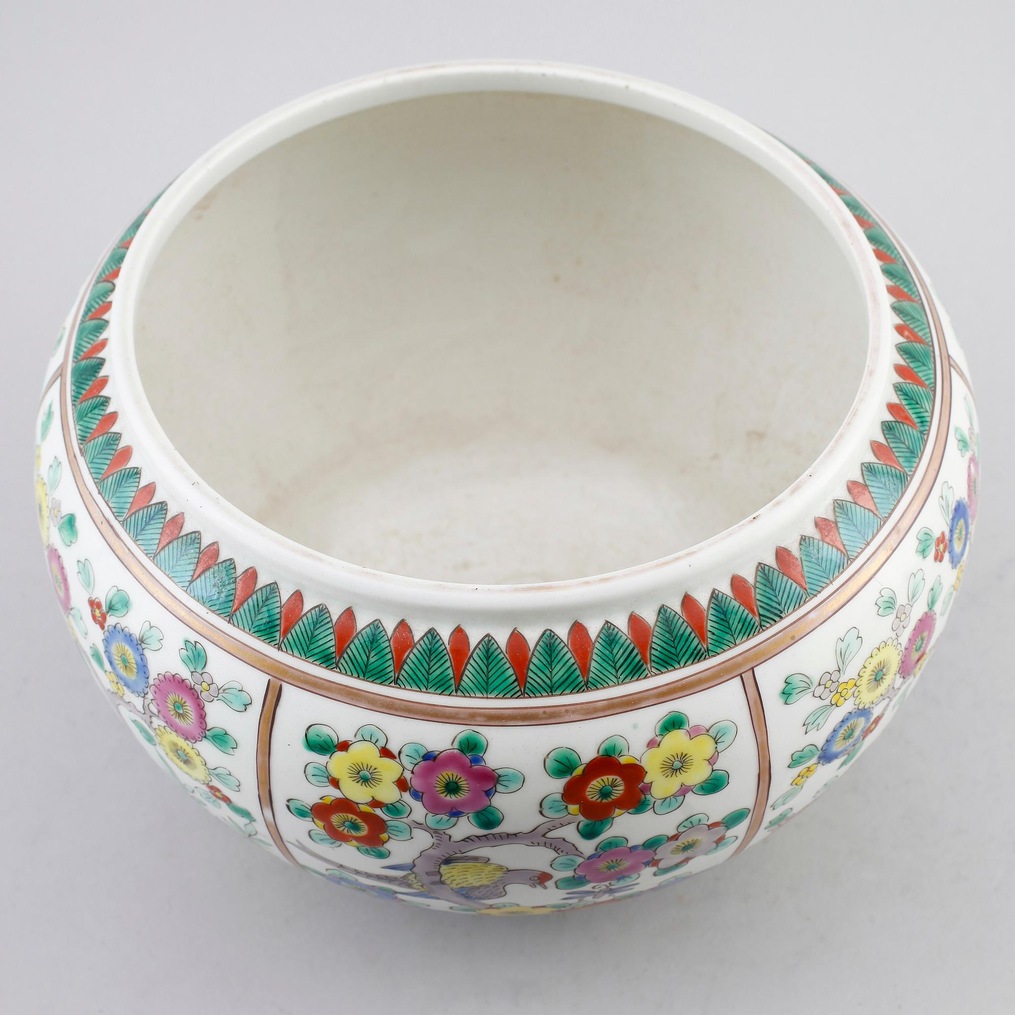 URNA, porslin, Kina, sannolikt 1900-tal.