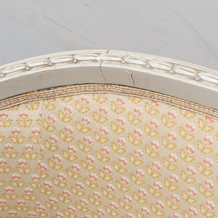 Salongsmöbel, två fåtöljer samt soffa, gustaviansk stil, 1900-talets början.