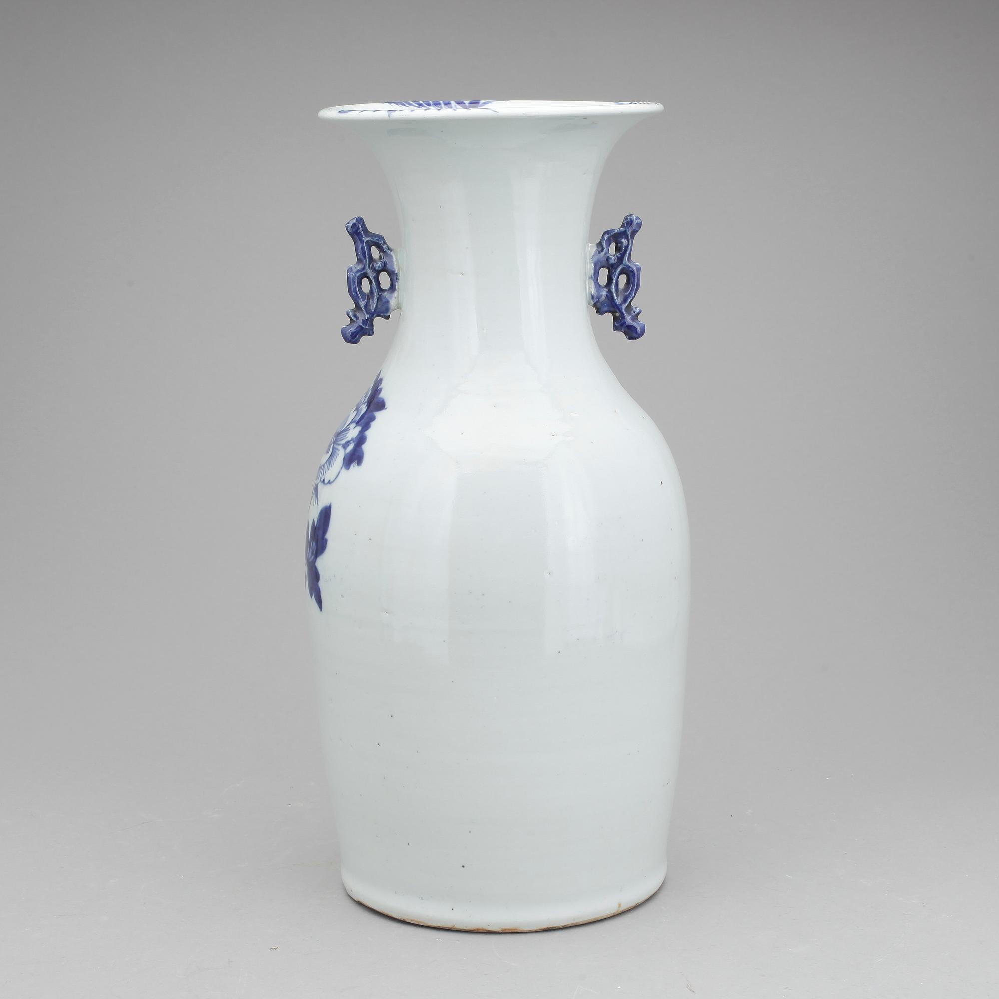 VAS, porslin, Kina, 1800-tal.