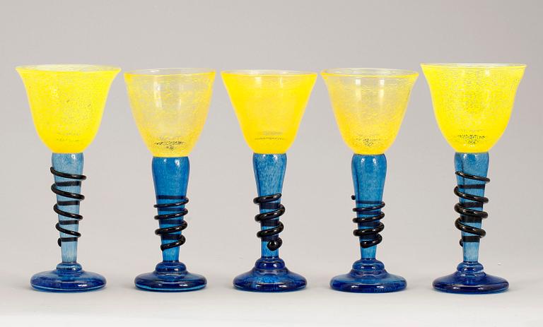 PARTI GLAS, 14 delar, bl a Ulrica Hydman-Vallien, Bertil Vallien, Kosta Boda.