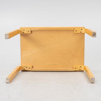 Alvar Aalto, soffbord/sidobord, Artek, 1900-talets andra hälft.