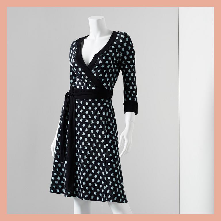 KLÄNNING, Diane von Furstenberg.