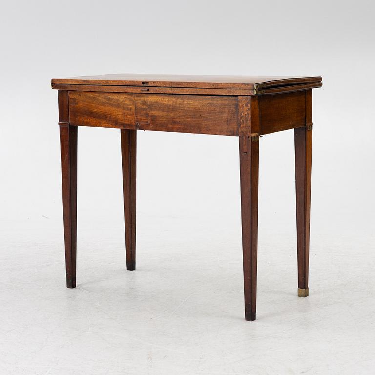 A late Gustavian mahogany games table, 18th century.