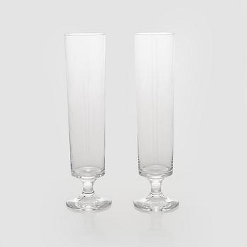 Tapio Wirkkala, A set of 17 champagne glasses 'Karelia', Iittala, in production 1965-1974.