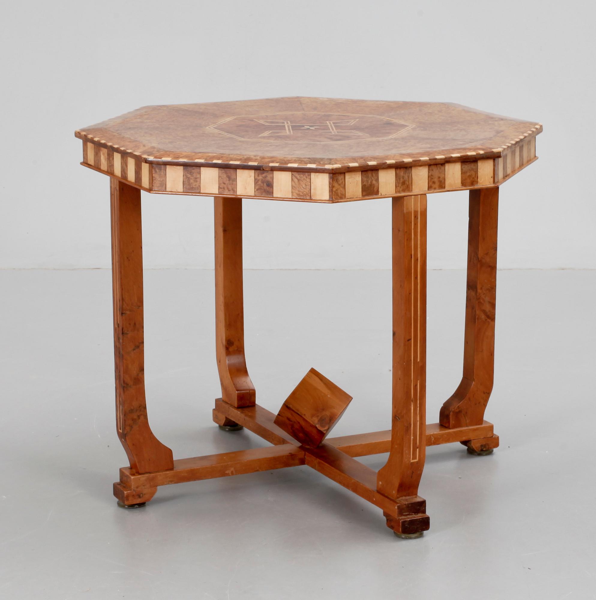SOFFBORD, 1900-tal.