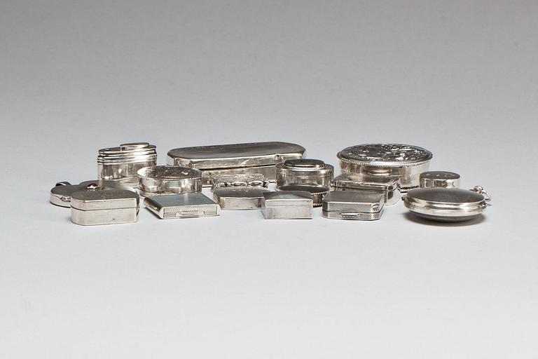 DOSOR, 16 st, silver, olika nationaliteter, 1800-1900-tal. Total vikt ca 303 g.