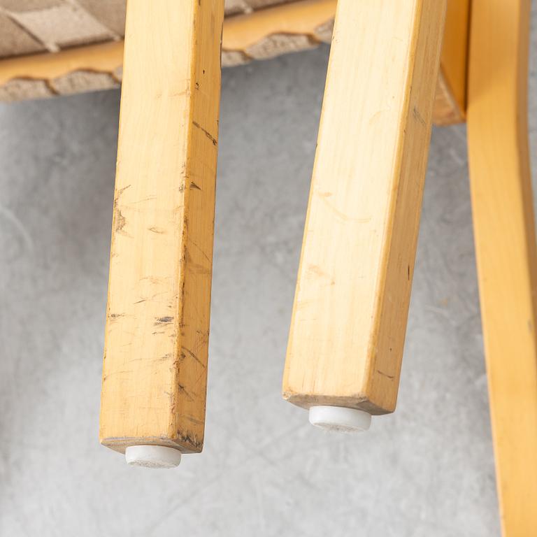 Alvar Aalto, karmstolar, ett par, modell 45, Artek, Finland.