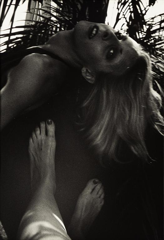 Hope Sandrow, "Rollmaster (NYC, Greer Lankton)", 1984.