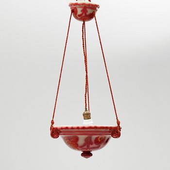 TAKAMPEL, porslin, Höganäs, 1900-talets första hälft. Höjd ca 70 cm.