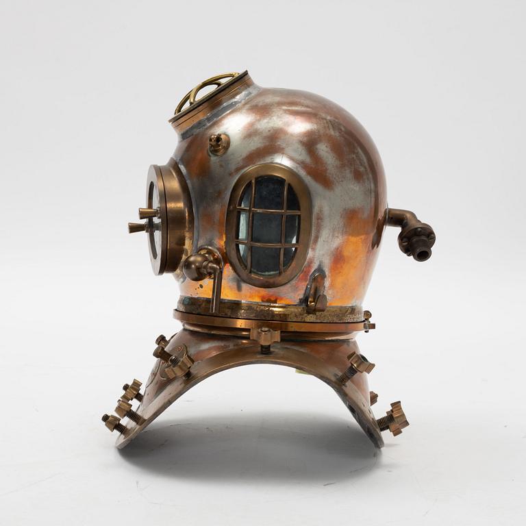 A 12-bolt diving helmet, Siebe Gorman, London, No 15013.