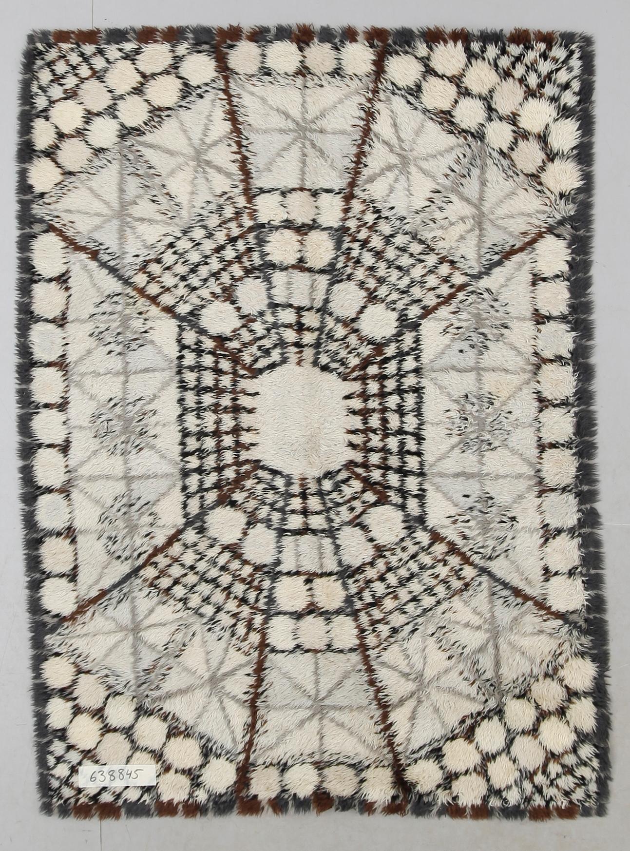 MATTA, rya, Marianne Richter, Östergyllen. Ca 190 x 140 cm.