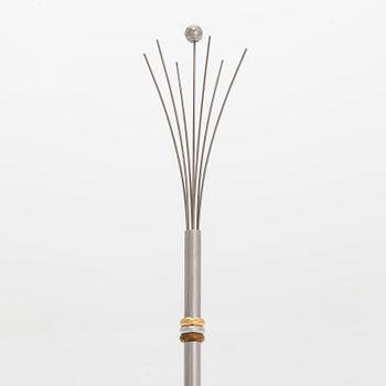 Champagne whisk, Le must de Cartier.