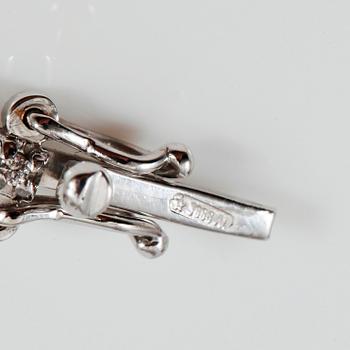 ARMBAND, diamanter totalt ca 0.30 ct.