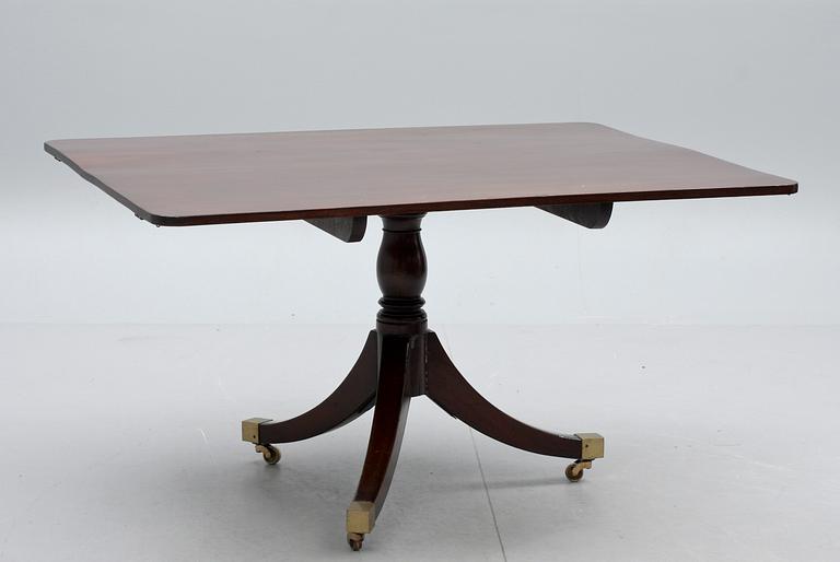 BORD, sk Breakfast table, 1800-talets andra hälft.