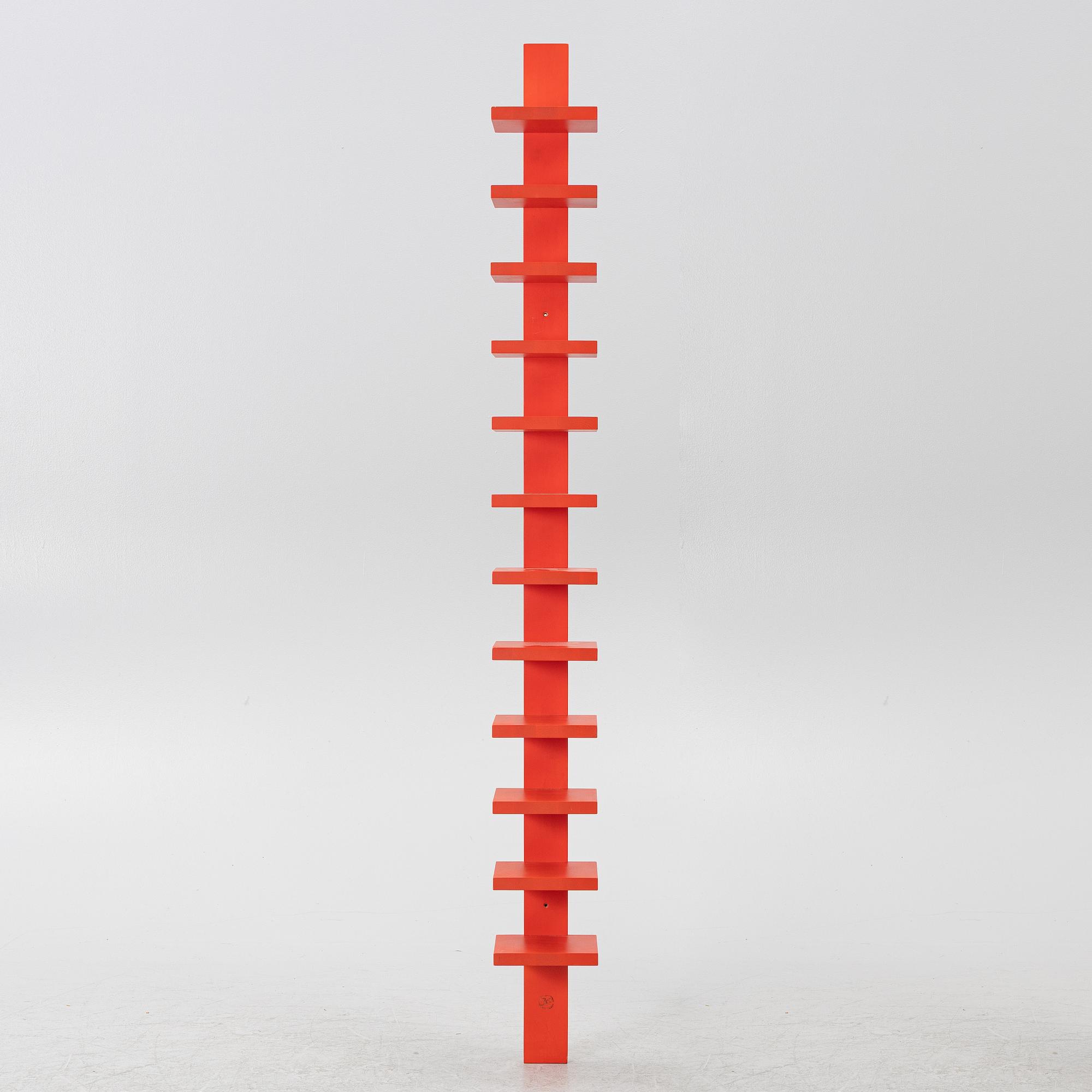 John Kandell, a "Pilaster" shelf, Källemo, Seden.