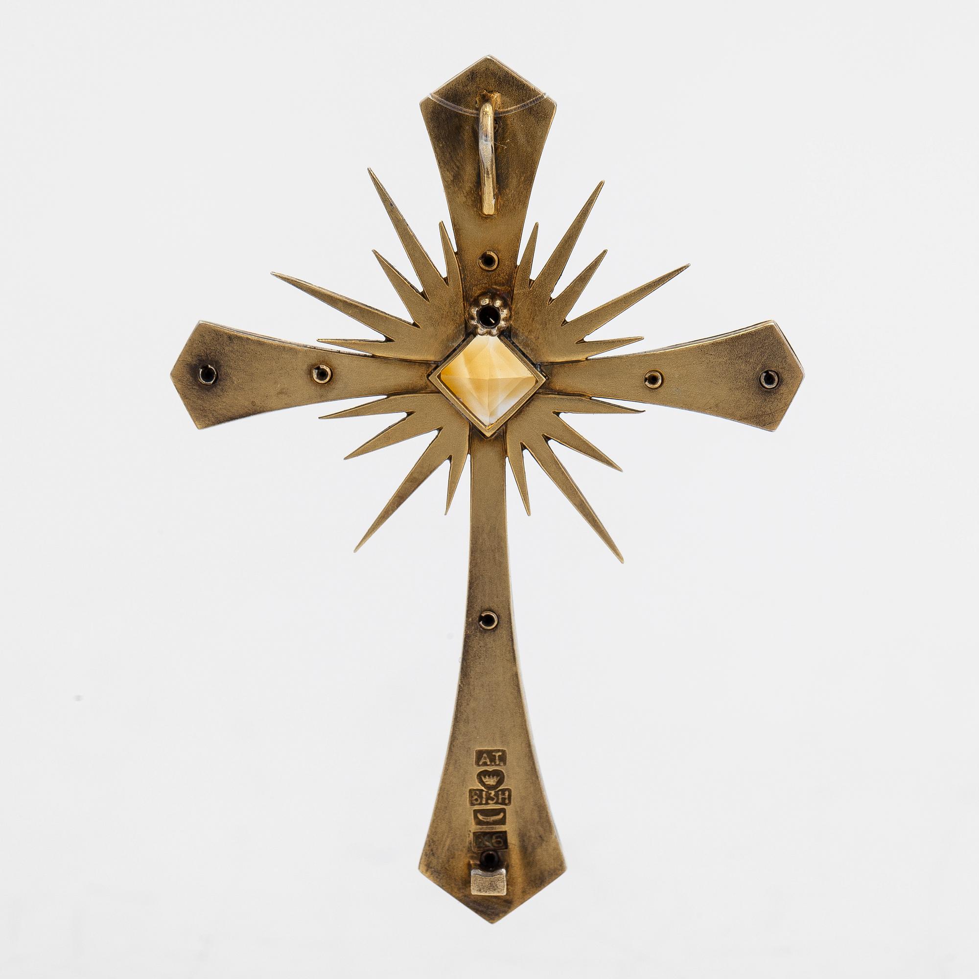 Oskar Pihl, Lucia kaulakoru/risti, 2-osainen, hopeaa ja sitriini. Tillander, Helsinki 1951.