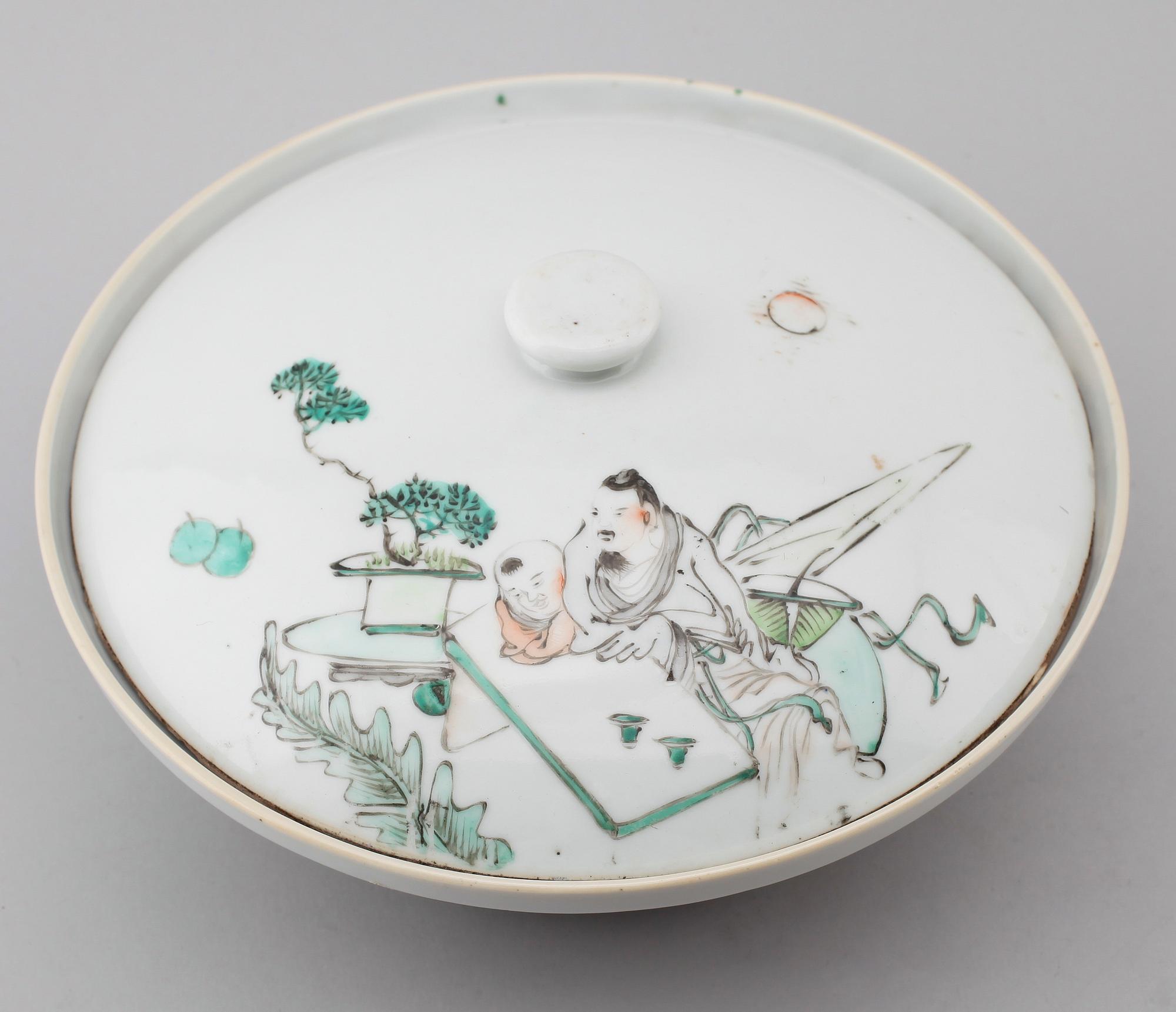 LOCKSKÅL, porslin, Kina, 1900-tal.