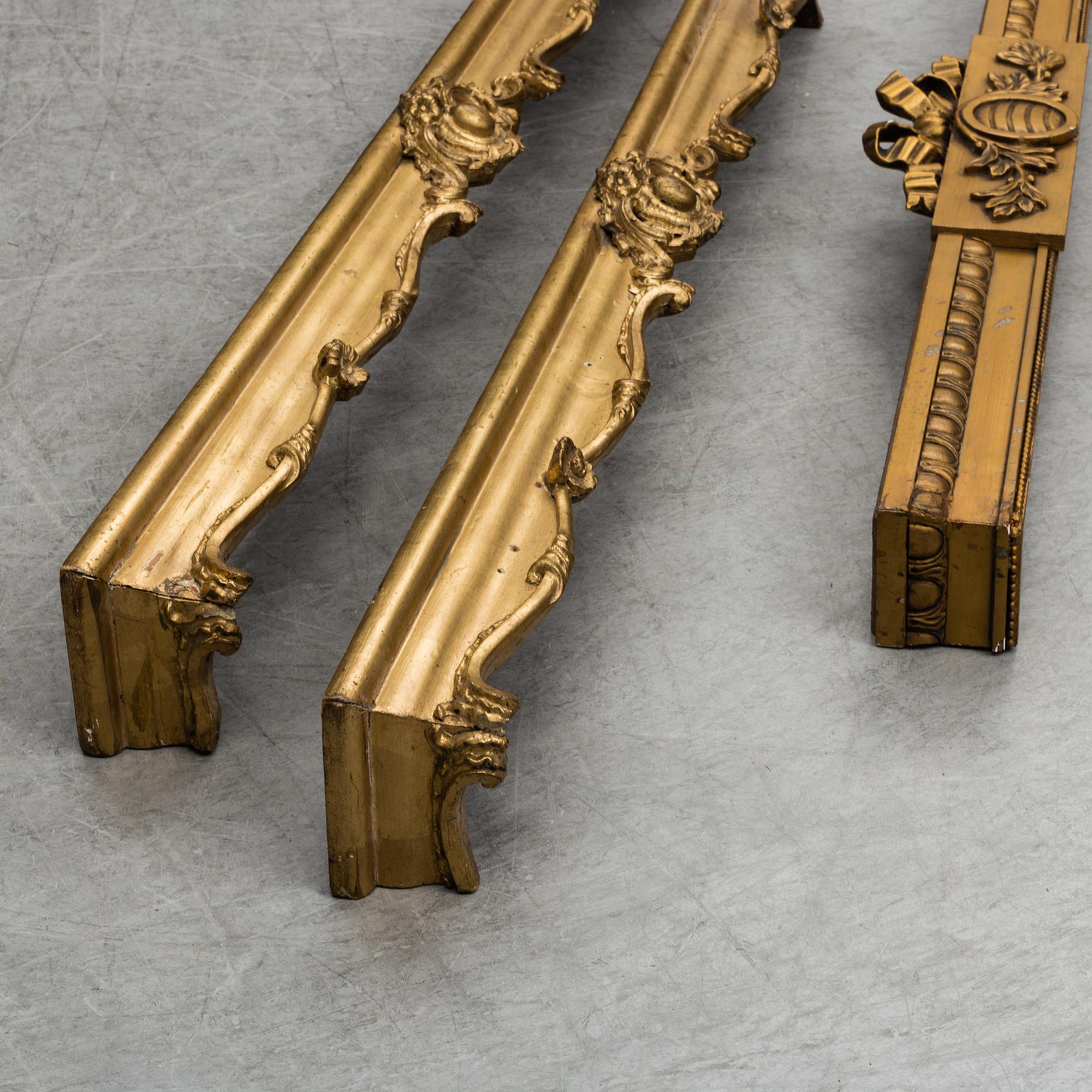 A set 3 mid-19th century cornices.