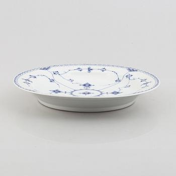 Serveringsfat, "Musselmalet halvblond", porslin, Royal Copenhagen, modell 540, 1893-1900.