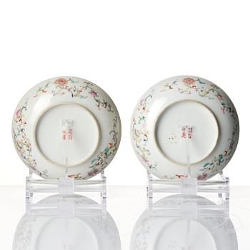 A pair of famille rose 'Bajiaxiang' dishes, Qing dynasty with a red Tongzhi mark.