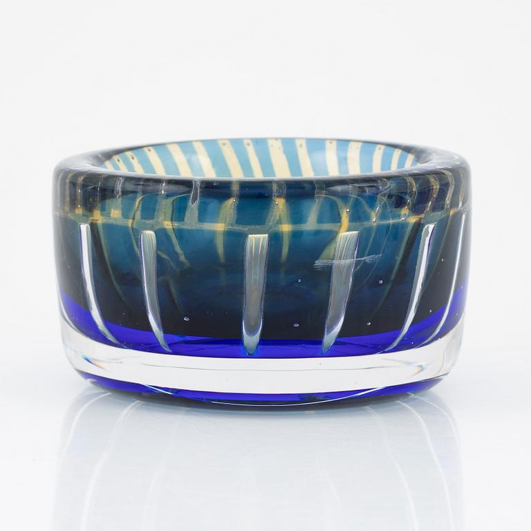 Ingeborg Lundin, vas, glas, "Ariel", Orrefors.