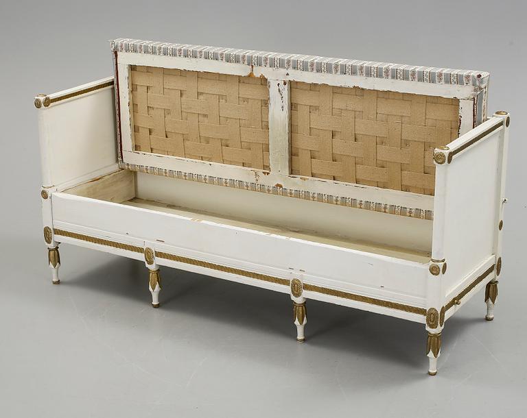 SOFFA, sengustaviansk, 1800-talets början.