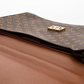 Louis Vuitton, a Monogram Canvas 'Ambassador' briefcase.