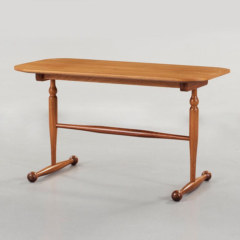 Josef Frank, a mahogany side table, Svenskt Tenn 1930's-40's, model 895.