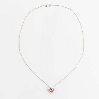 Collier med med hjärtformad rosa turmalin och  briljantslipade diamanter.
