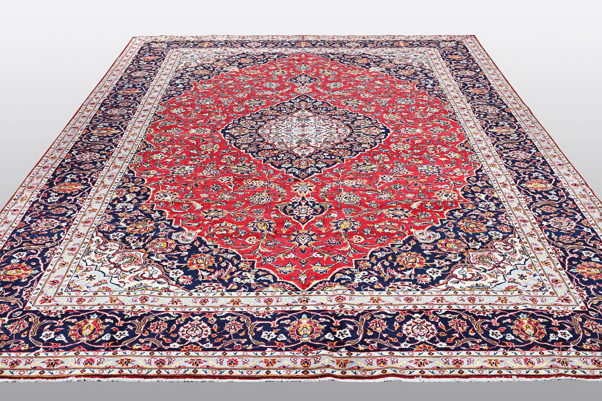 Matto, Kashan, ca 415 x 298 cm.