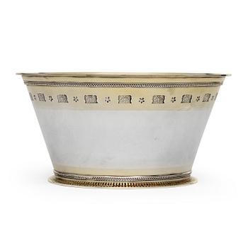 147. A Wiwen Nilsson sterling 'Byzantine' bowl, Lund Sweden 1960.