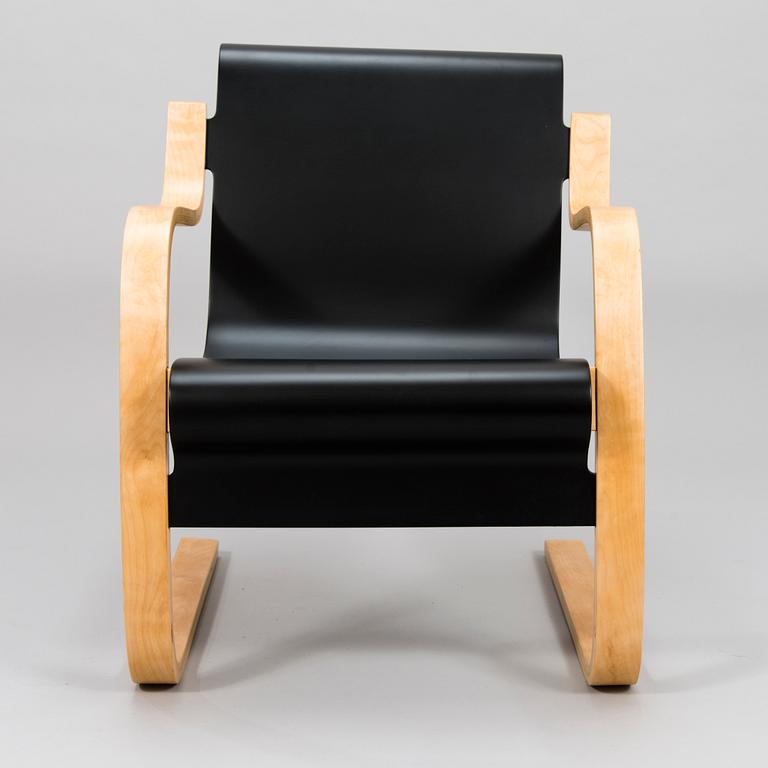 ALVAR AALTO, An early 1930's armchair '13' Huonekalu-ja Rakennustyötehdas A.B. Finland.