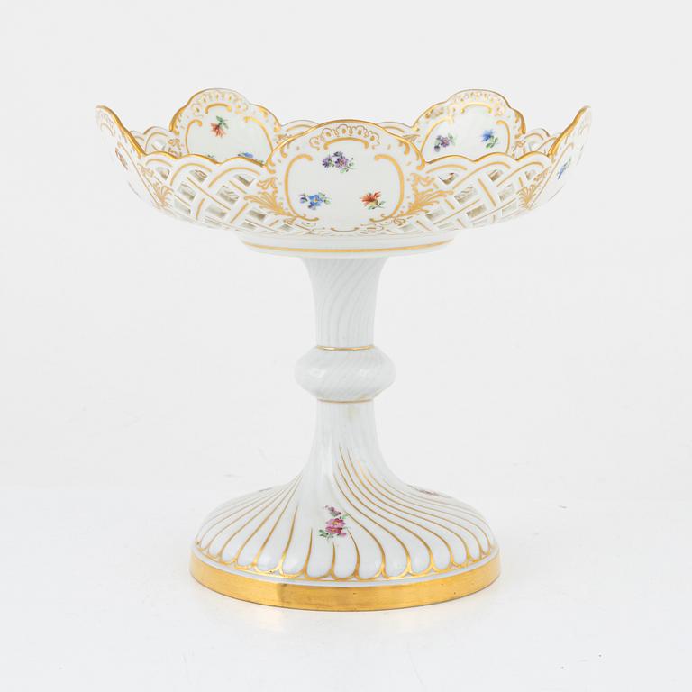 Kakfat, porslin, Meissen, Tyskland, omkring år 1900.
