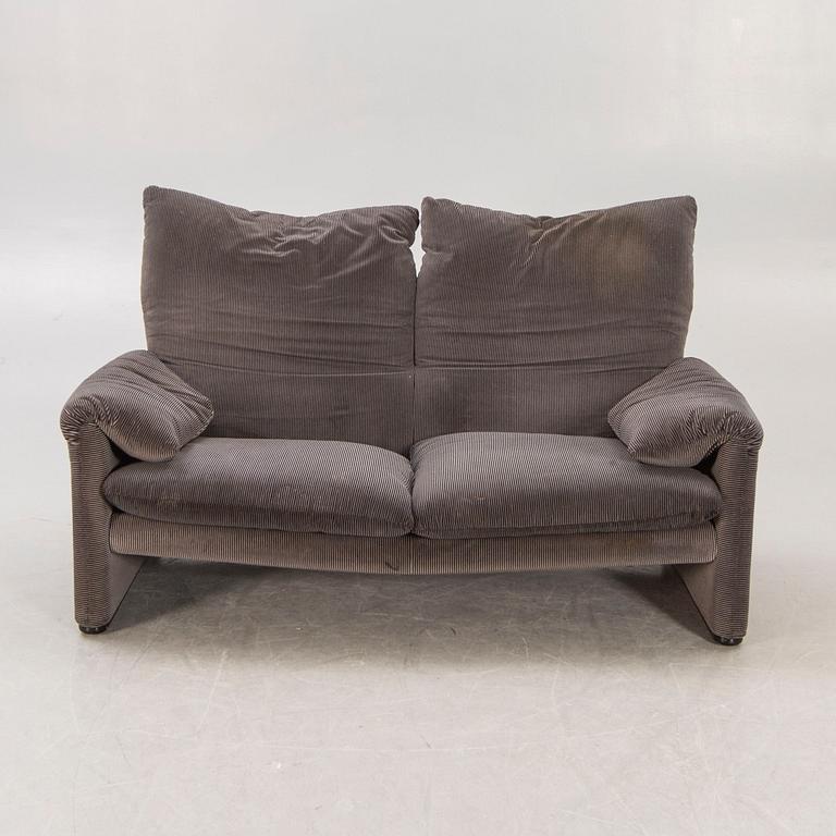 Vico Magistretti, soffa "Maralunga" för Cassina 1900-talets senare del.