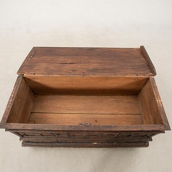 Cassone Renaissance style 19th century.