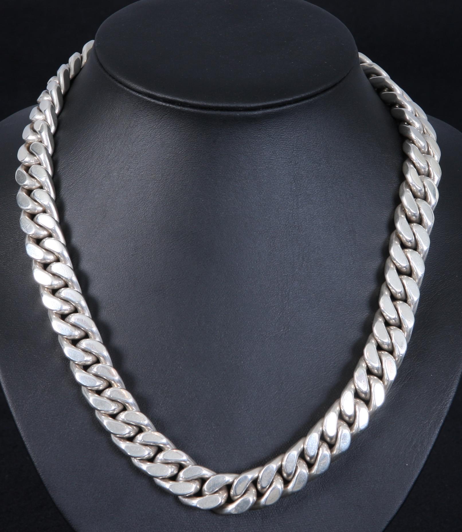 PARTI SILVERKEDJOR, 4 st, 1900-tal, 684 g.