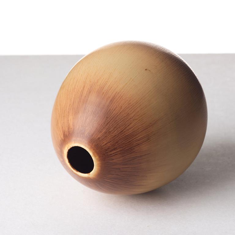 Berndt Friberg, a set of three stoneware vases, Gustavsberg studio, Sweden 1957, 1961 and 1977.