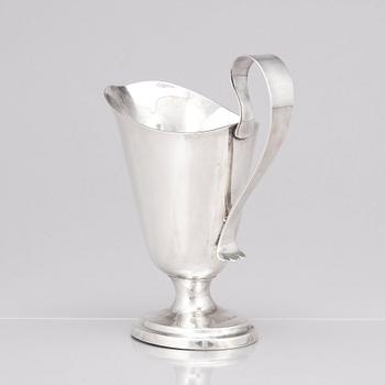 A Swedish late 18th century silver bowl and ewer, mark of Magnus Ljungqvist, Kristianstad 1799.