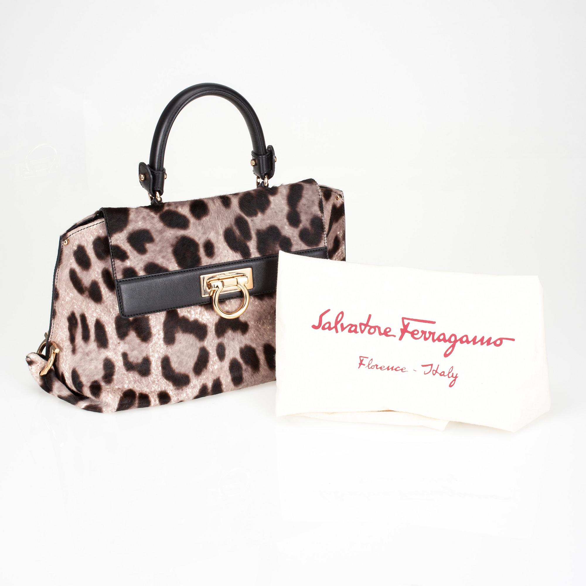 VÄSKA, Salvatore Ferragamo.