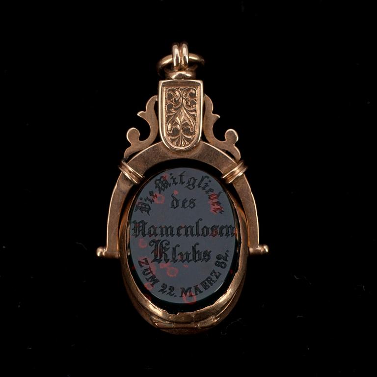 3 DAMFICKUR + SIGILL, guld, emalj, agat.