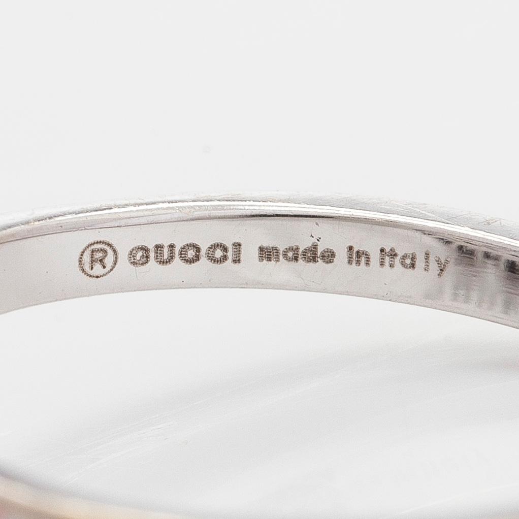 Gucci, ring, "Interlocking G", 18K vitguld och diamanter.